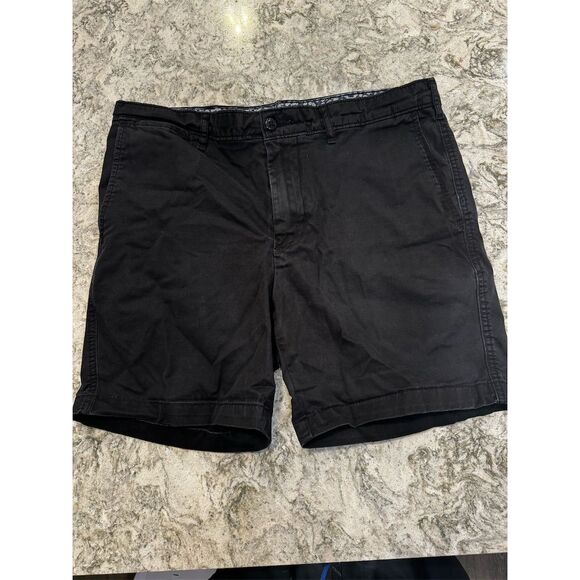 Men's Black Chino Shorts Size 34 Flat Front Twill Solid - Picture 1 of 5